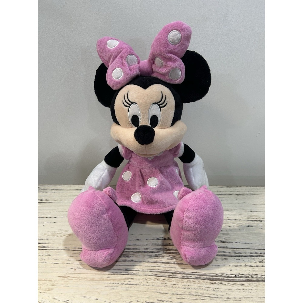 Disney Minnie Mouse Plush‎